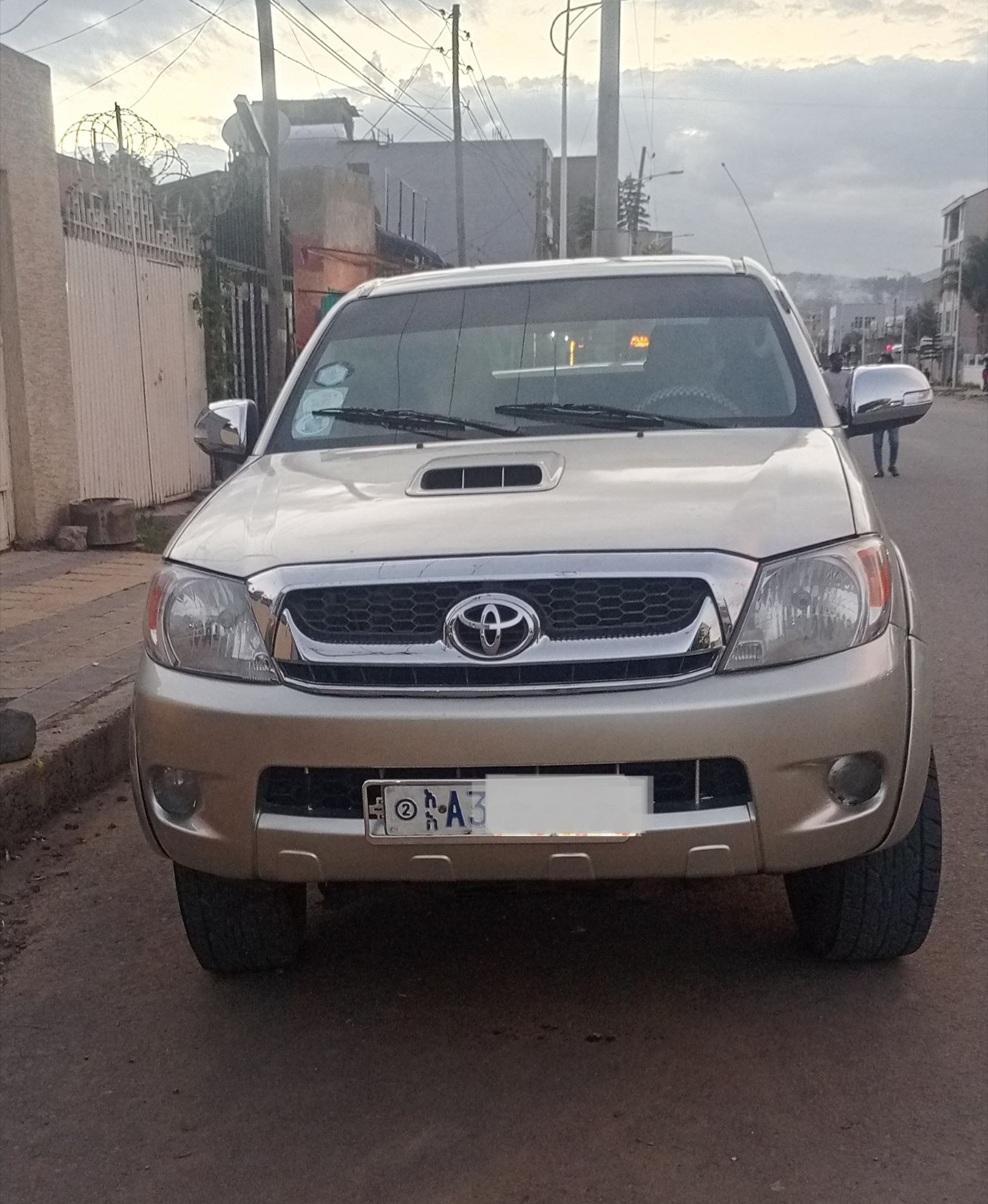 Toyota Hilux (AN30) Extra Cab