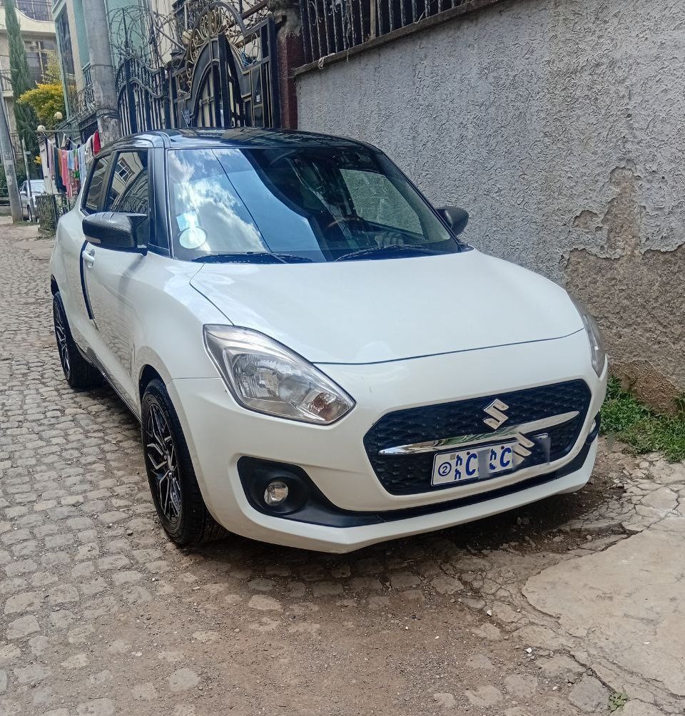 2022 Suzuki Swift,