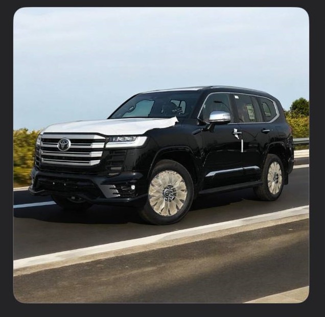 Toyota Land Cruiser [J300]