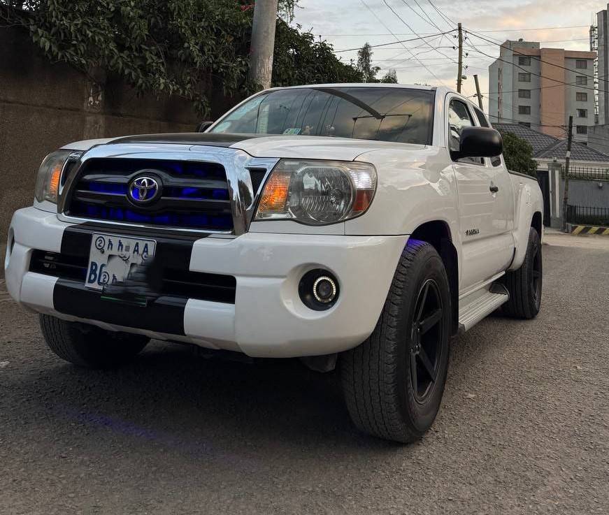 Toyota Tacoma (N270)