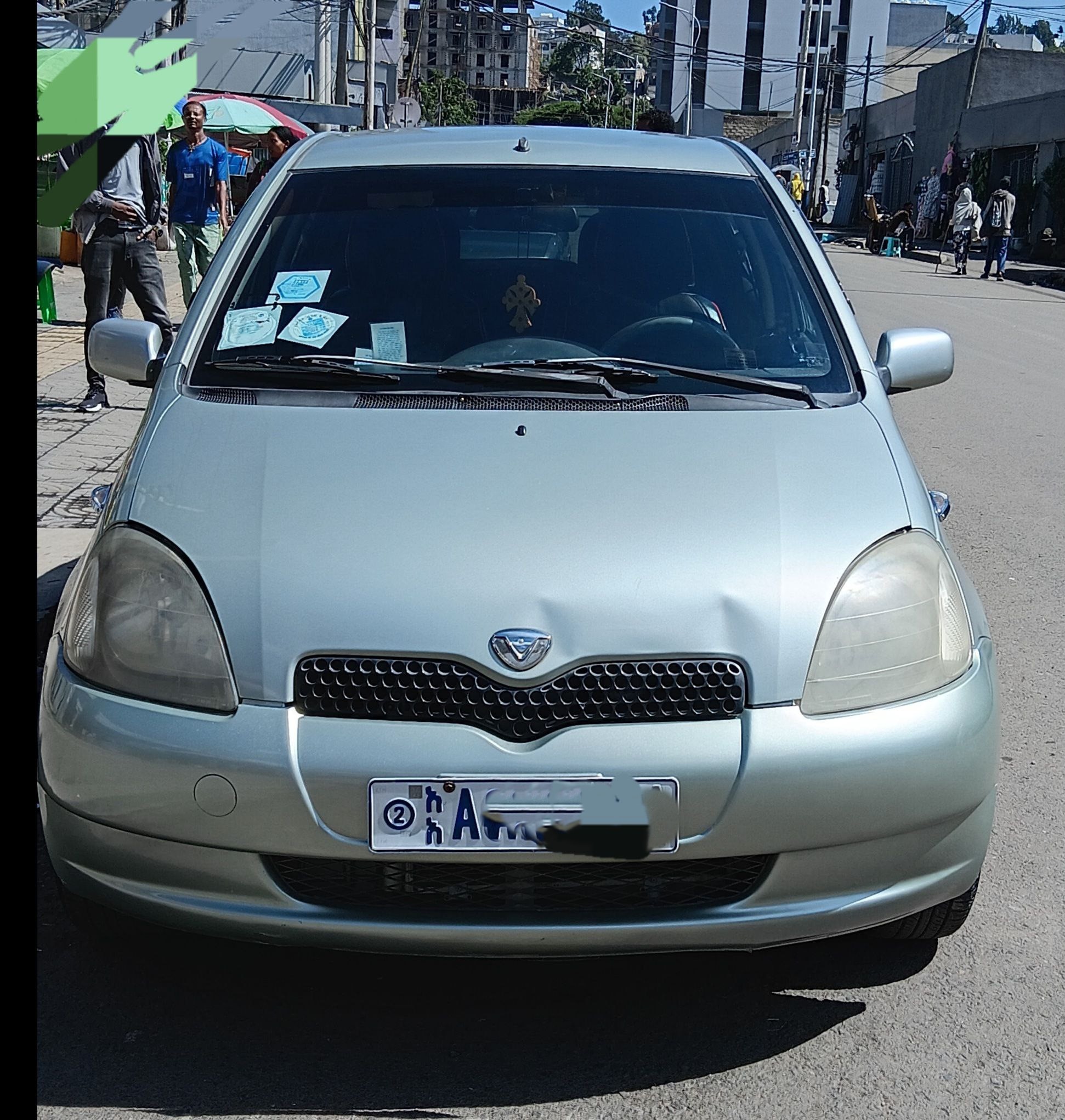 Toyota Vitz (XP10)