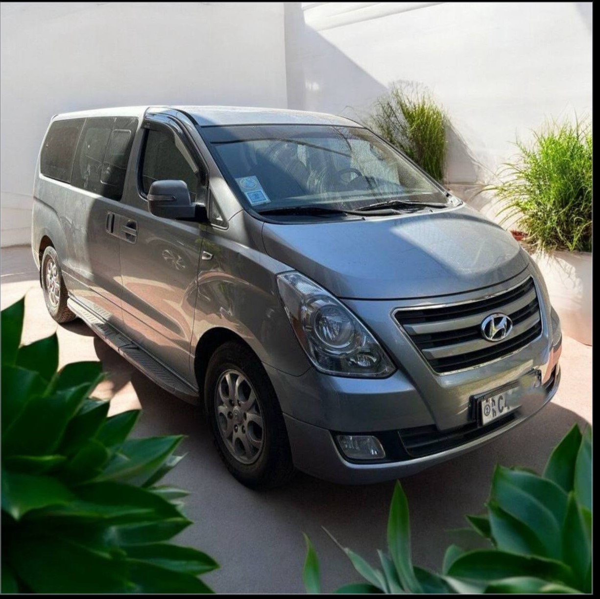 Hyundai Starex minibus in Ethiopia