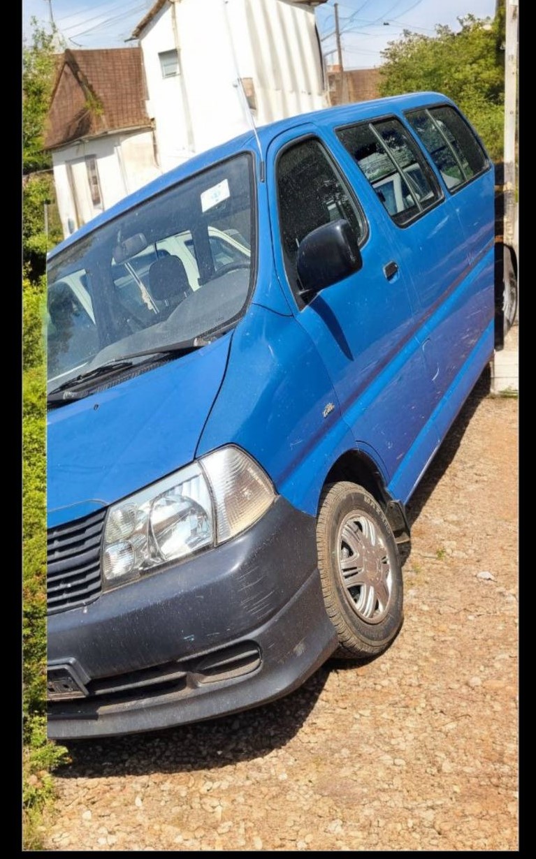 Toyota Granvia HiAce Transport Van