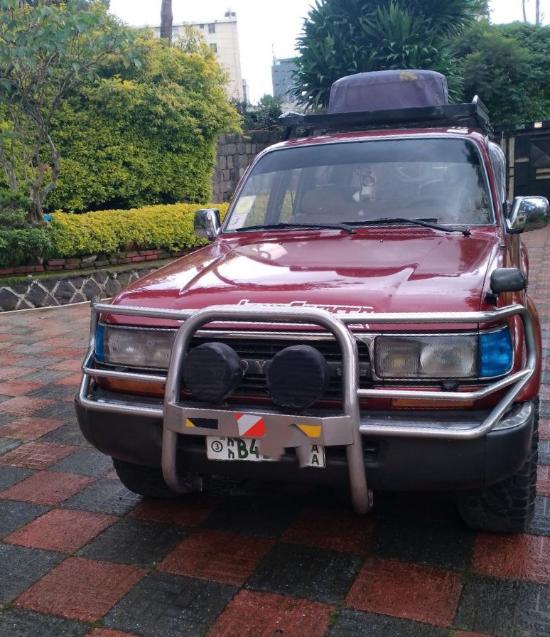 Toyota Land Cruiser (J80)