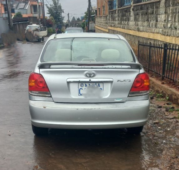 Toyota Platz (XP10)