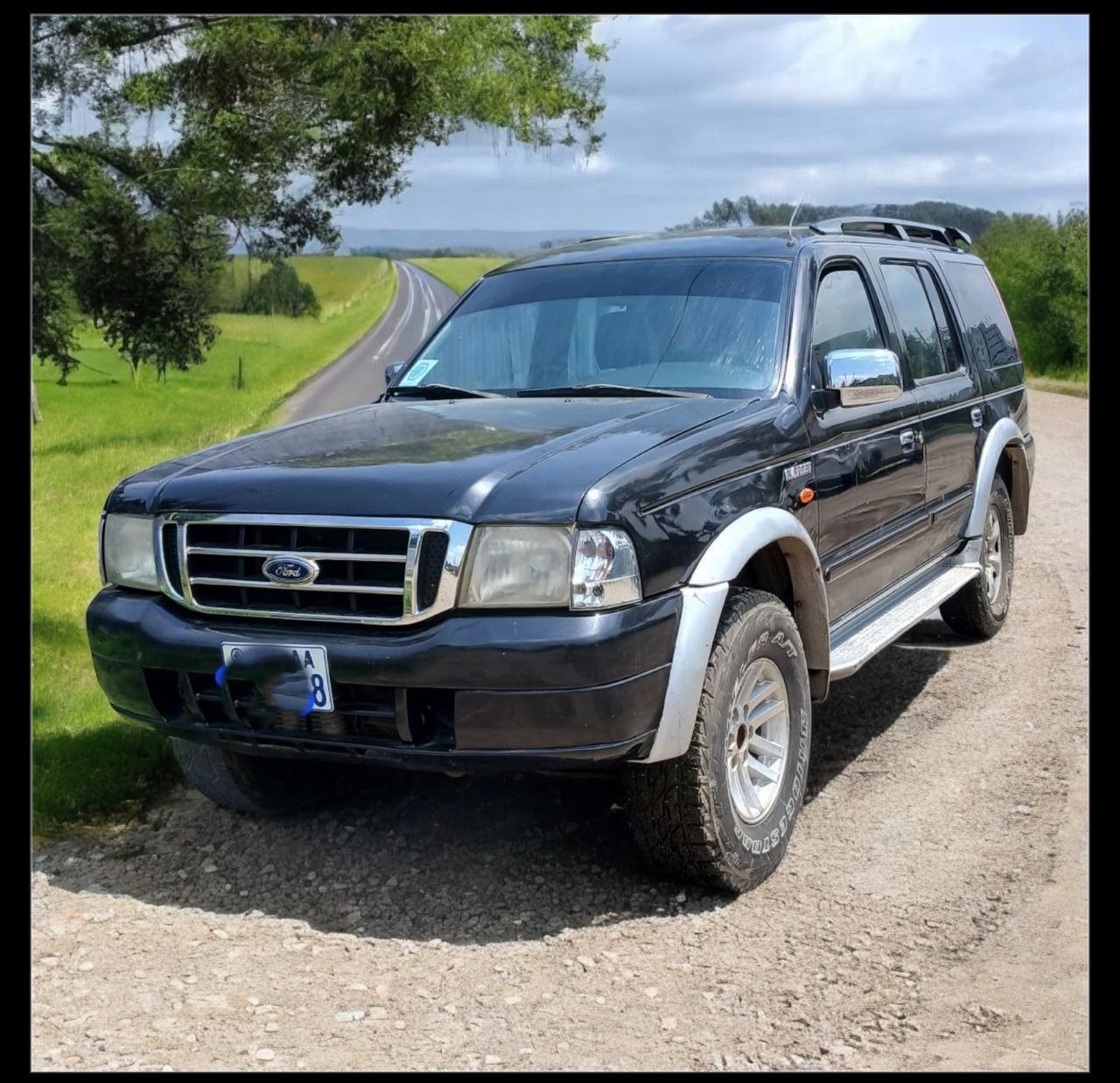 Ford Everest (UR) – Mid-Size SUV