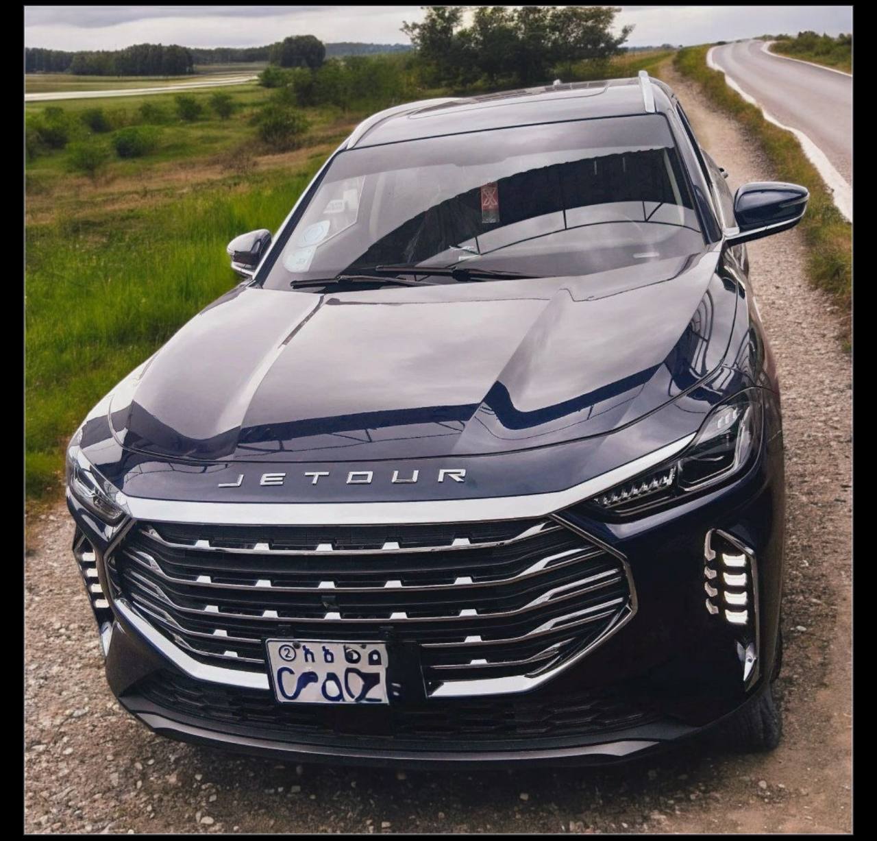 Explore the JETOUR X90 Plus for sale