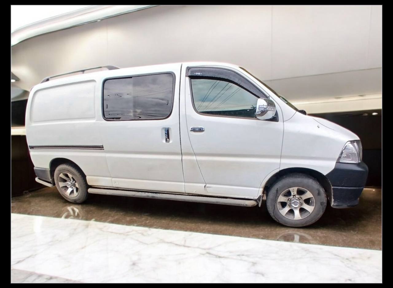 For Sale: Reliable 2011 Toyota Granvia HiAce