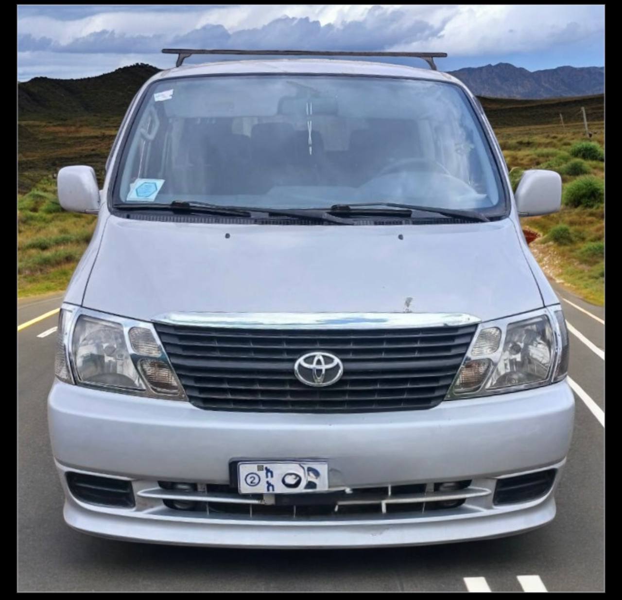 2009 Toyota Granvia HiAce for Sale