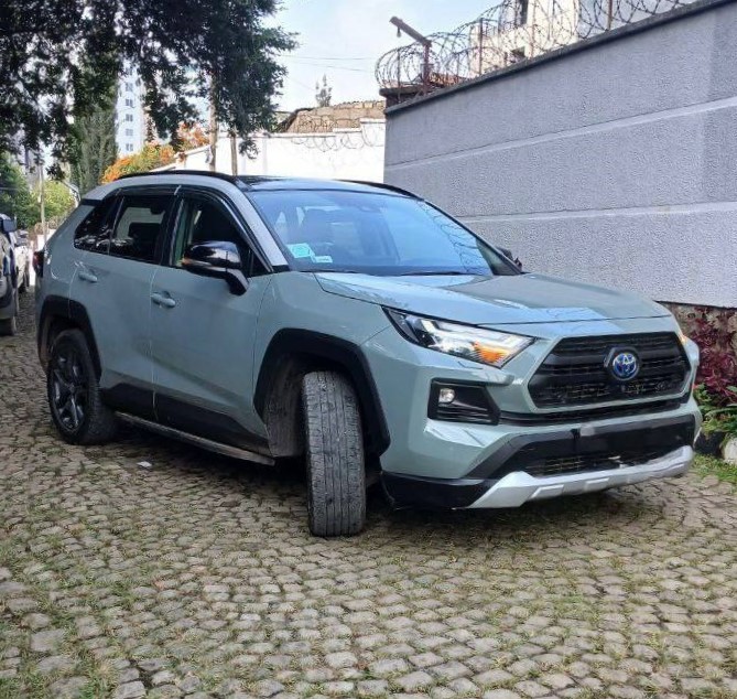 2023 Toyota RAV4 Hybrid for Sale