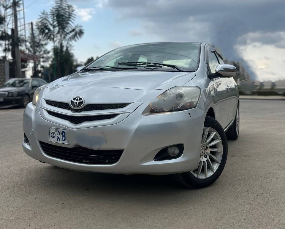 2010 Toyota Belta for Sale