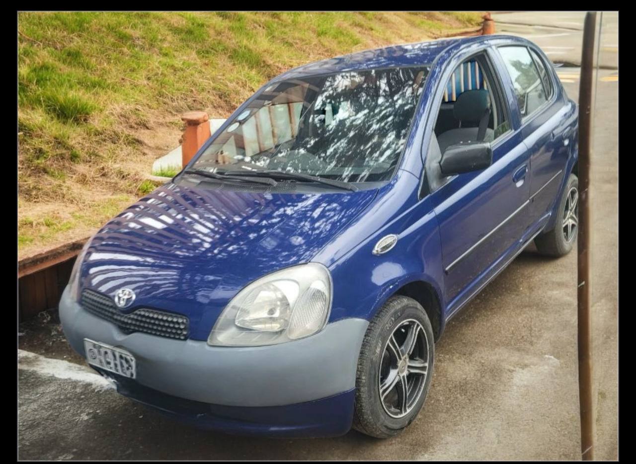 2000 Toyota Yaris for Sale