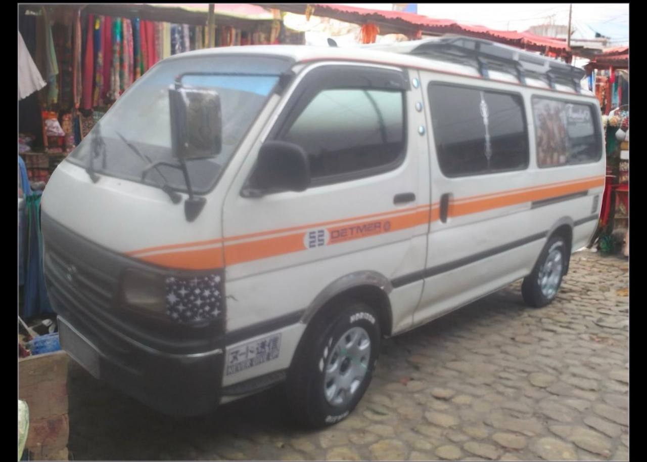 2000 Toyota HiAce for sale