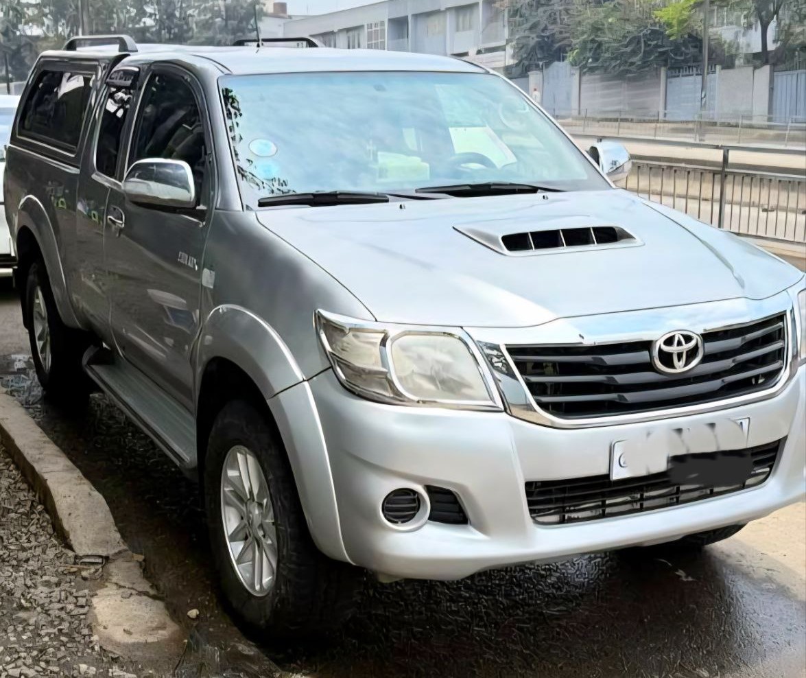 2015 Toyota Hilux for Sale