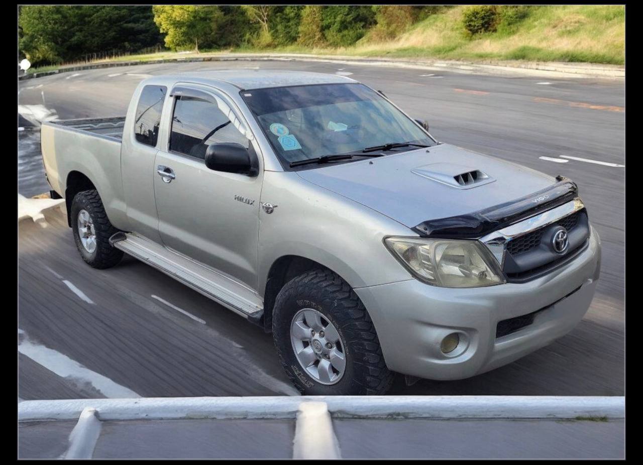 2008 Toyota Hilux Extra Cab for Sale