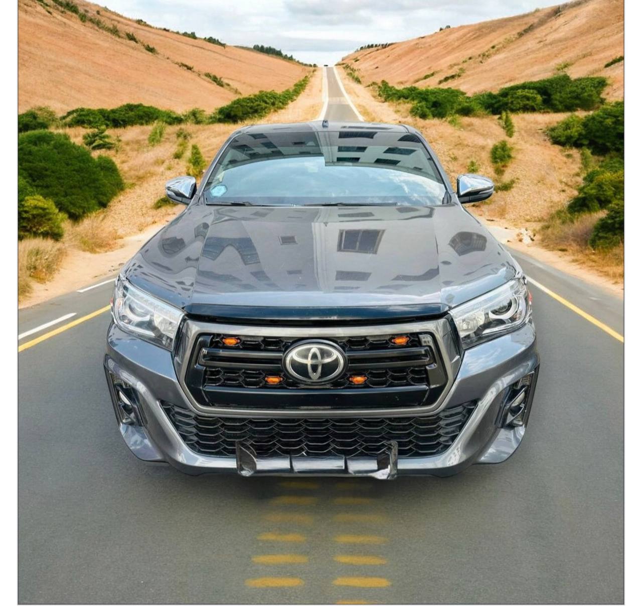 2020 Toyota Hilux SR5 for Sale