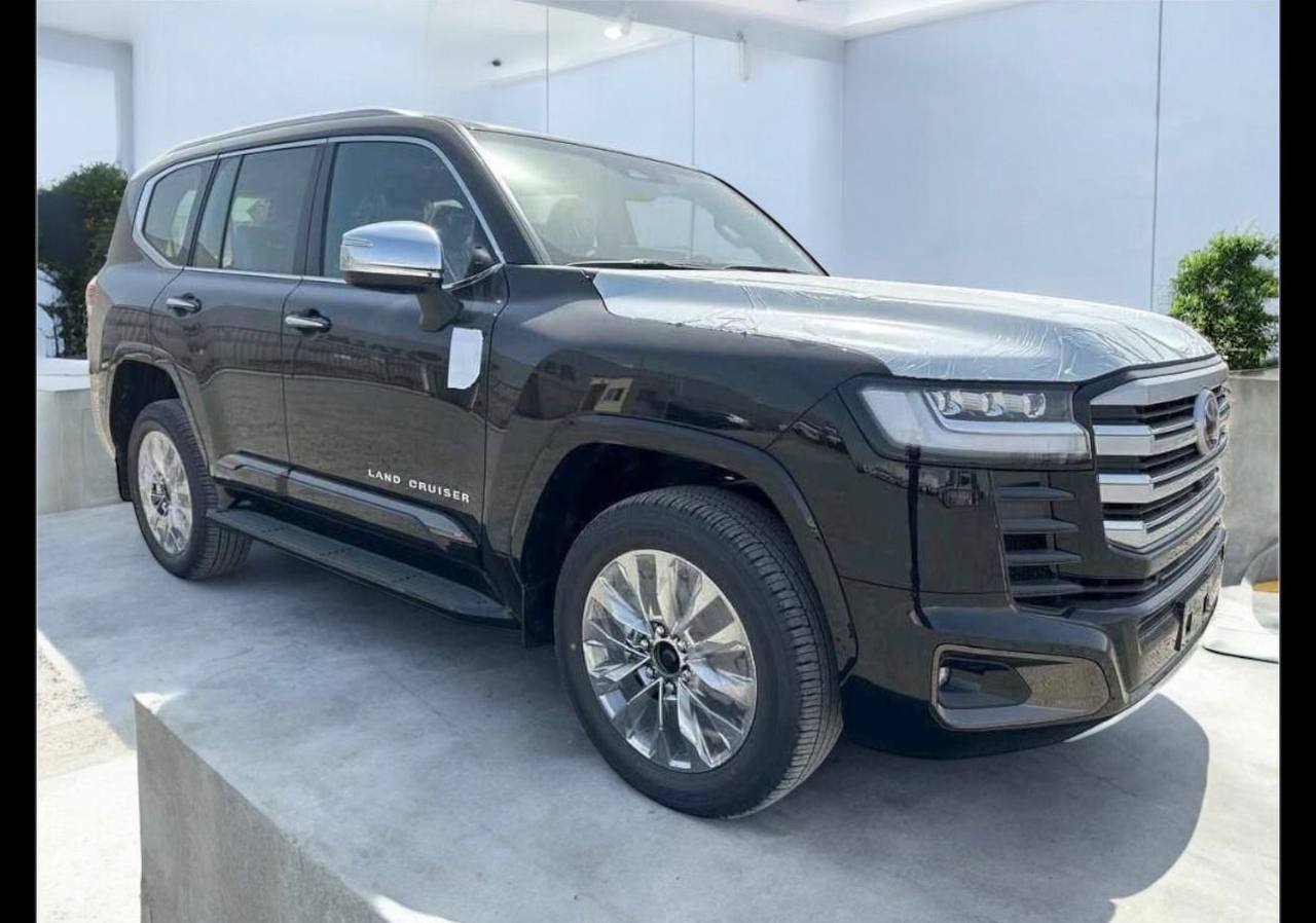 2025 Toyota Land Cruiser Hybrid for Sale