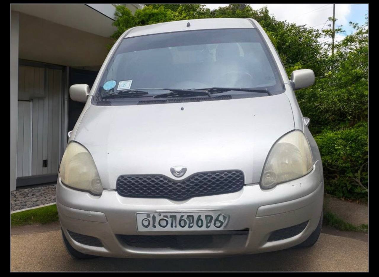 2002 Toyota Vitz for Sale