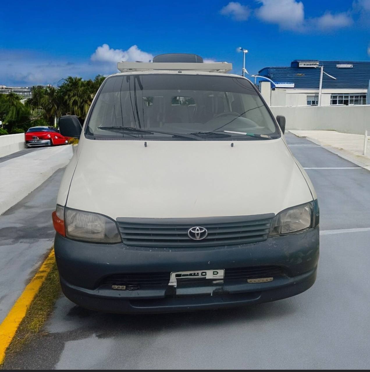 Toyota Granvia HiAce