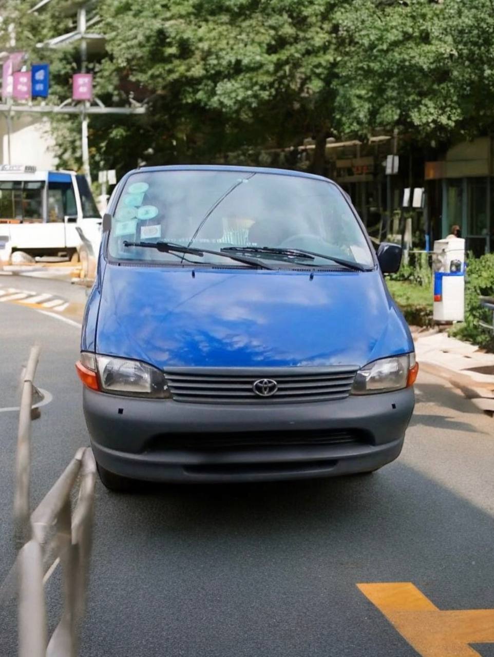 2005 Toyota Granvia HiAce Crew Van parked in Addis Ababa