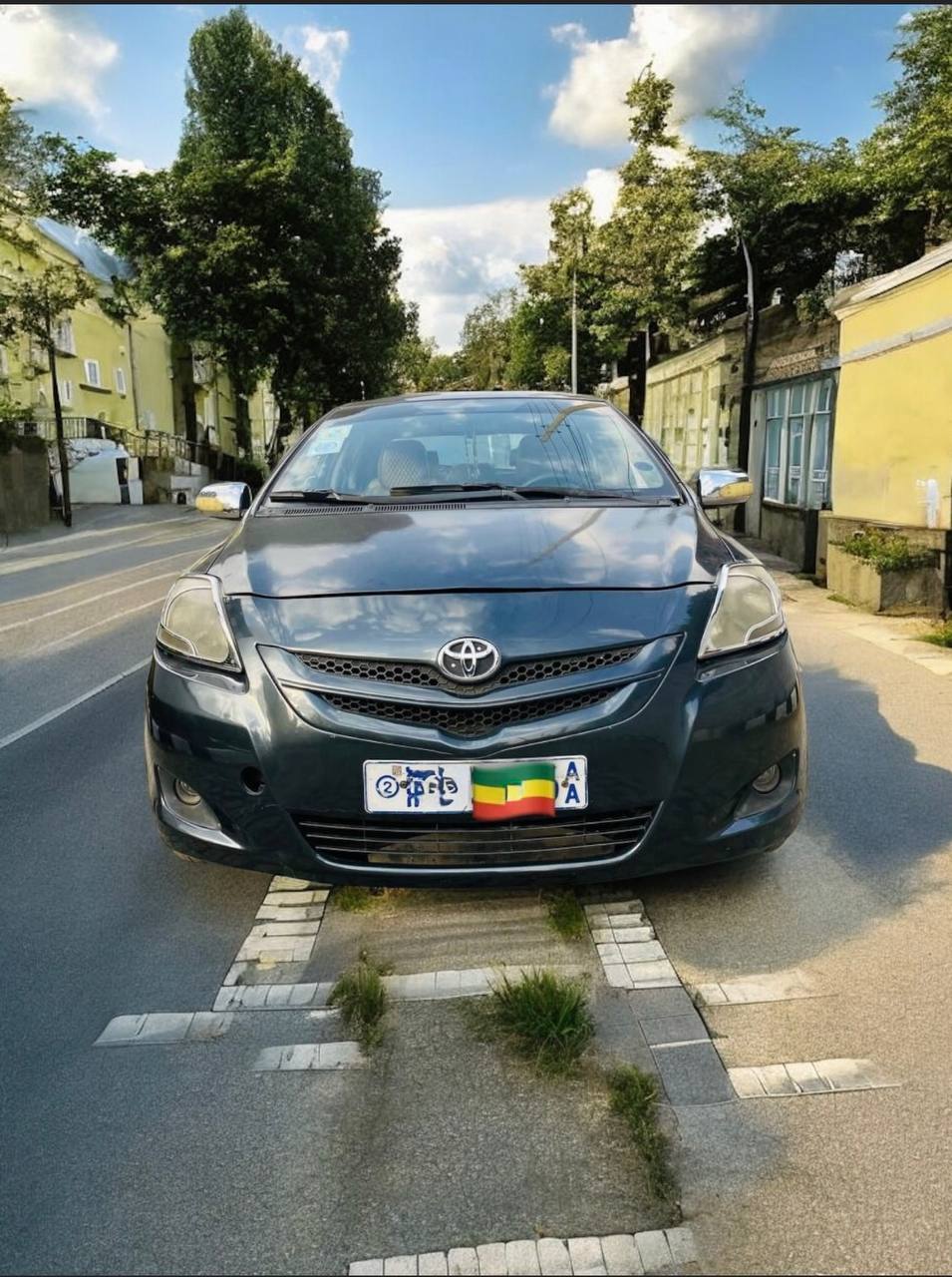 2007 Toyota Yaris Sedan in Excellent Condition for Sale