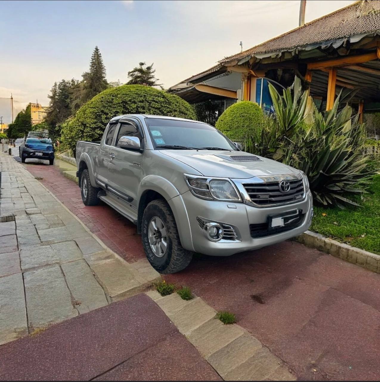 2013 Toyota Hilux Double Cab Pickup in excellent condition, ready for sale in Addis Ababa, Ethiopia.