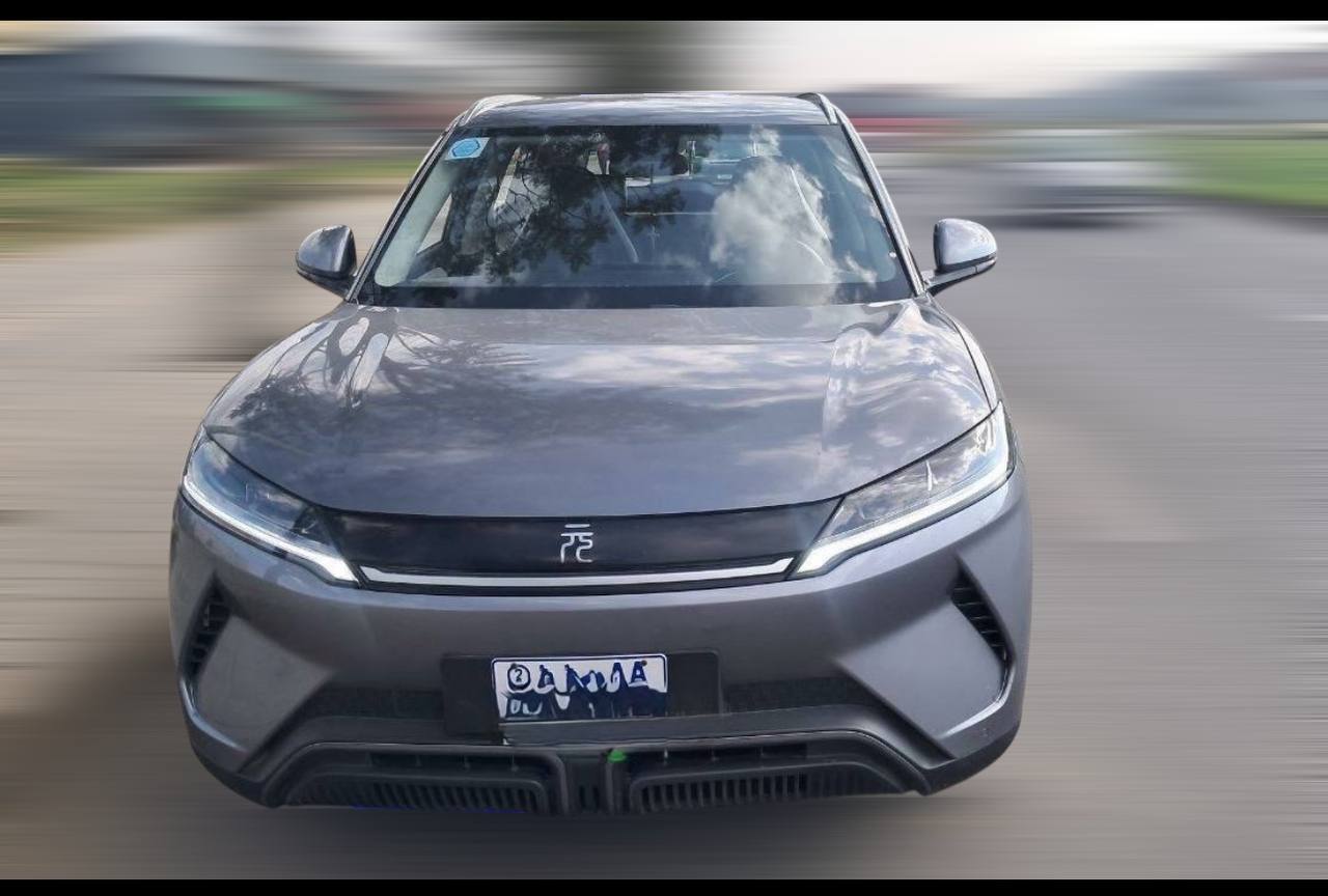 2026 BYD Yuan Up for sale in Addis Ababa Ethiopia front view white color 2026 BYD Yuan Up interior features with 12.8-inch rotating touchscreen and leather seats BYD Yuan Up 2026 electric SUV for sale with original factory paint and 99.9% tire tread