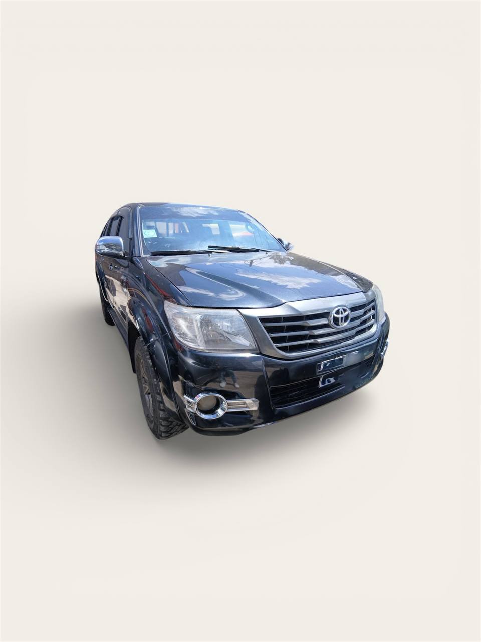 Pristine black 2013 Toyota Hilux for sale in Addis Ababa front view