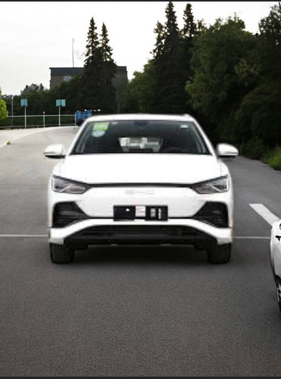 White 2025 BYD e2 Electric Hatchback Luxury trim front view.