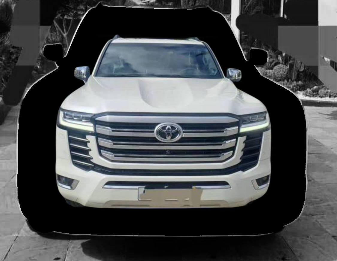 Pristine 2023 Toyota Land Cruiser J300 for sale in Addis Ababa.