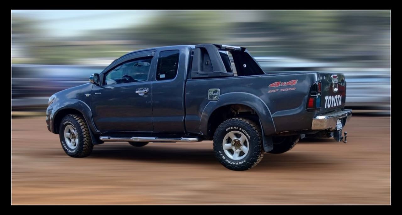 Reliable 2010 Toyota Hilux for sale Ethiopia in Addis Ababa