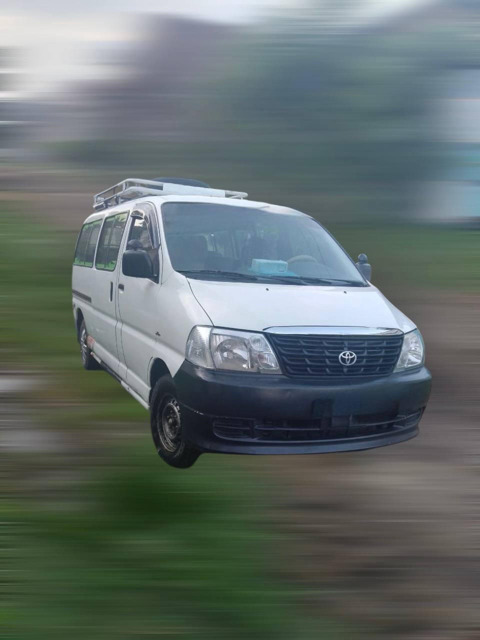 Toyota HiAce Granvia Minibus