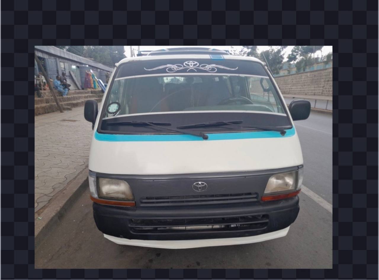1997 Toyota HiAce H100 Ethiopia Diesel Minibus 15 Seater