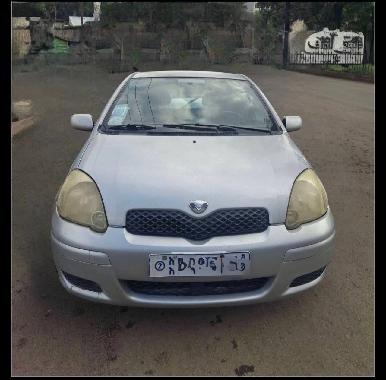 TOYOTA VITZ