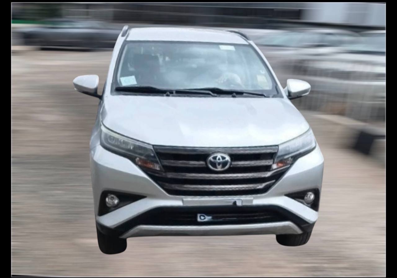Toyota Rush – S