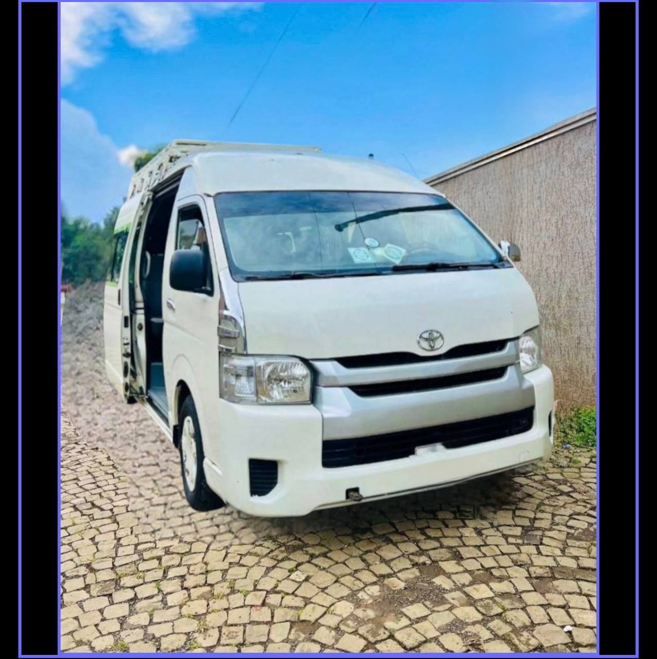 Toyota HiAce High-Roof