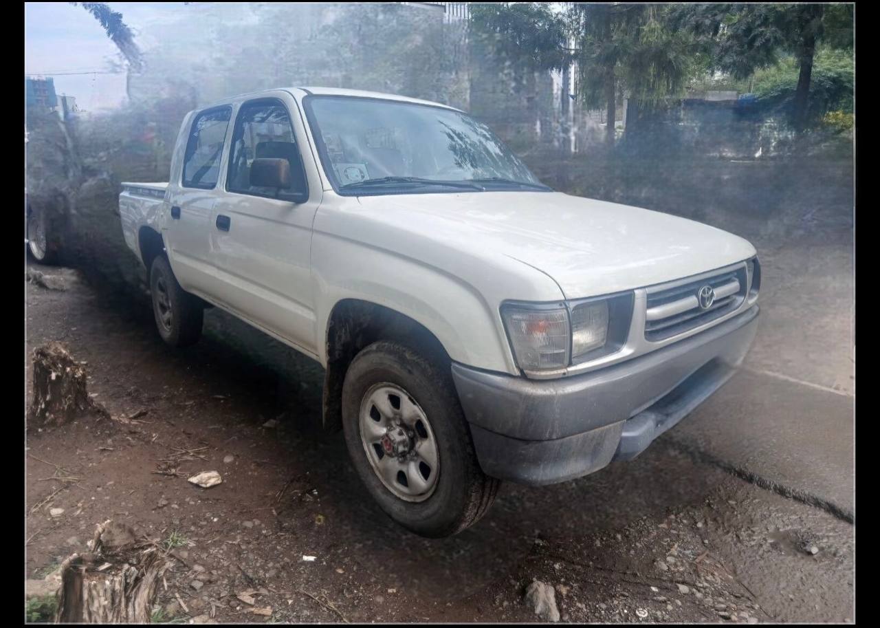 Hilux Double Cab (N170 Series)