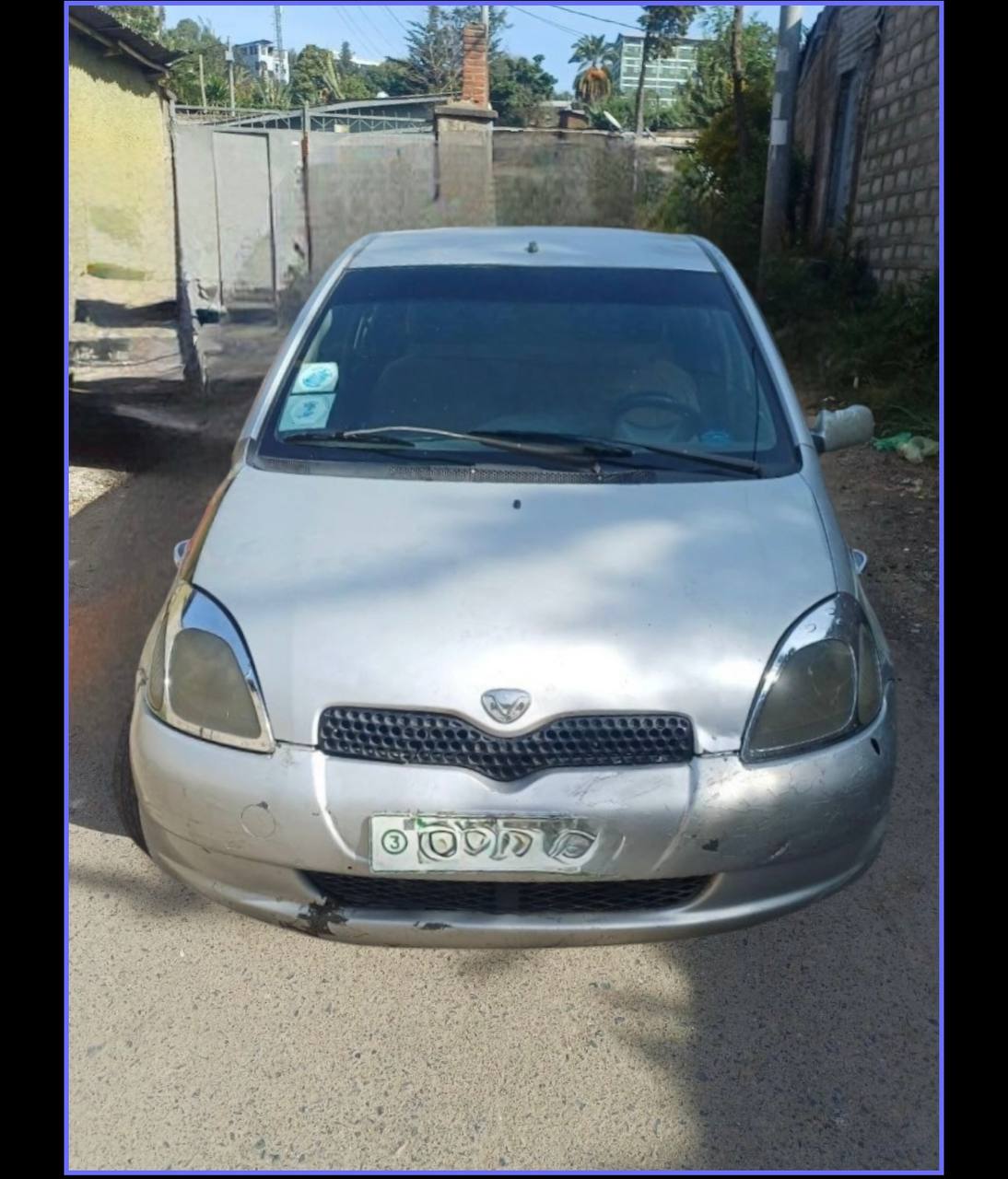 Toyota Vitz – Compact